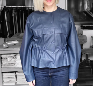 Veste pour femme de style unique de toutes les couleurs pour vestes en cuir pour femmes de mouton véritable épais 100% - Product Image 1