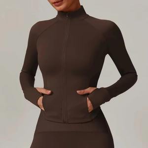 A-Fitness Top de manga larga a prueba de viento para mujer Chaqueta de Yoga de secado rápido para deportes de otoño e invierno Diseño de cuello delgado para correr - Product Image 6