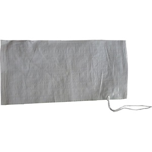 Aprox. Sacos de arena de 13-14 kg, 6 pulgadas de largo x 100 pulgadas de ancho, 70 g/m, polipropileno VPE, 100 perforaciones - Product Image 1