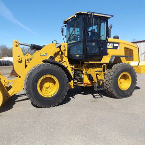 Chargeuse sur pneus 938M de 2019 avec moteur Kubota, pompe hydraulique Eaton et roulement – Garantie 1 an - Product Image 1