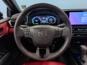 โตโยต้า แคมรี่ XSE FWD ปี 2025 มือสอง สภาพดี - Product Image 4