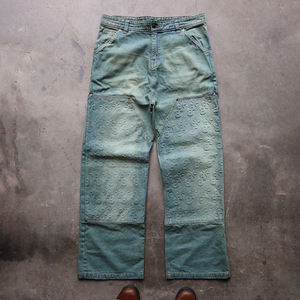 Vaqueros para hombre de corte holgado de peso pesado en relieve estilo de calle vintage lavados rectos personalizados de los últimos fabricantes - Product Image 1