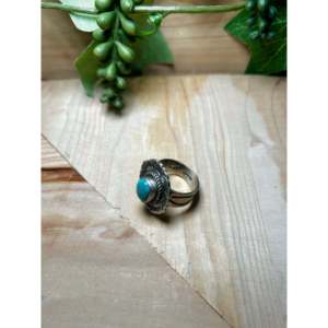 Tillie John Kingman <b>Dainty</b> Turquoise Sterling Silver <b>Ring</b> Size 8.5 Smooth Cut Stone Rhodium Plated Everyday Wear Platinum - Product Image 4