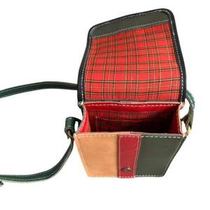 Sac à bandoulière rétro en cuir véritable fait main, inspiré de la mode coréenne, avec blocs de couleurs multicolores, fermeture magnétique, look élégant et vintage - Product Image 3