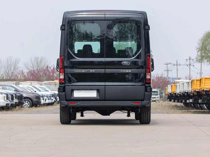 F-ord Transit T8 Custom Far Battery-electric Cargo Van Family Large Passenger Van Used Cars