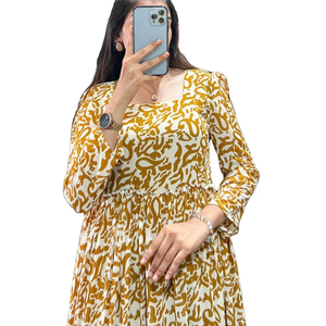 Conjunto de 3 Piezas para Mujer, Diseño Único, Ligero y Moderno, Estilo Holgado, Tela de Lino y Seda India, Kurtis con Mangas Largas y Dupatta de Chifón - Product Image 1