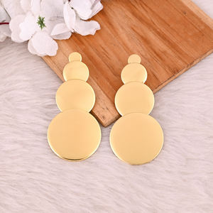 Boucles d'oreilles en laiton élégantes de qualité supérieure ou boucles d'oreilles statement en gros pour taille personnalisée, vente flash - Product Image 2