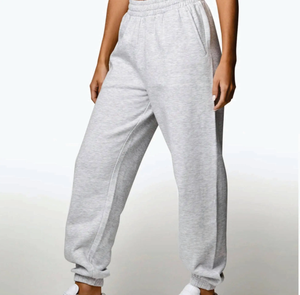 Ensemble de survêtements pour femmes conçu pour le confort Style et la polyvalence Parfait pour les modes de vie actifs - Product Image 6