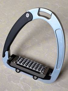 Étriers pour chevaux en aluminium et acier inoxydable à vendre, étriers en acier inoxydable de haute qualité, équipement d'équitation - Product Image 3