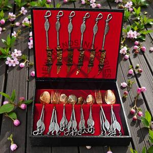 Ensemble de couverts en cuivre vintage, édition neuve, élégant, ensemble de couverts en cuivre médiéval, 30 pièces, ensemble de couverts avec boîte, ensemble de repas de camping - Product Image 1