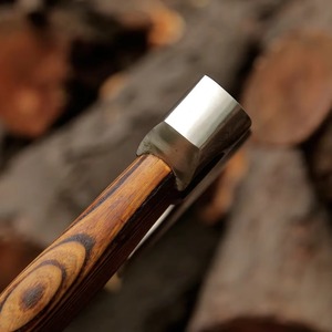 Hacha Barbuda vikinga de acero inoxidable forjada a mano de primera calidad con mango de madera Hacha vikinga OEM Funda de cuero para mano Hacha. - Product Image 2