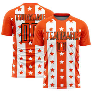 เสื้อฟุตบอลแบบสั่งทำ น้ำหนักเบา ระบายอากาศได้ดี ทรงสปอร์ต พิมพ์ลายแบบ Sublimation สำหรับทีม ผลิตจากโพลีเอสเตอร์ 100% แขนสั้น ขายดี - Product Image 1
