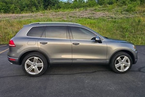 Volkswagen Touareg GT Di Executive 2016, Listo para Enviar - Product Image 5