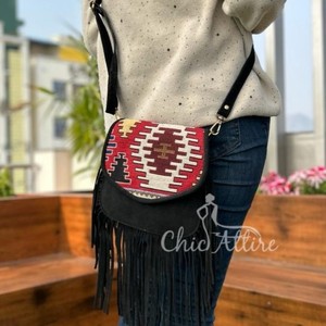 Nouveau Offre Spéciale Jacquard tissu daim cuir frange sacs à bandoulière multi-usage nouveau Design Vintage sac à bandoulière pas cher taux produits en vrac - Product Image 1