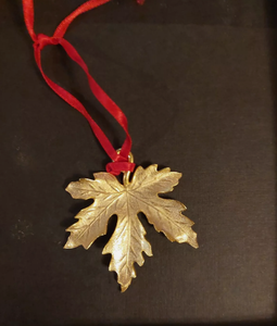<b>Top</b> Sale Metal Gold Leaf Design Hanging Ornament with Customization For <b>Christmas</b> <b>Tree</b> Decoration - Product Image 5