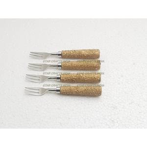 การออกแบบจากผู้ผลิตในอินเดียโดยตรงทำจากเรซินและสเตนเลสสตีล - Product Image 1