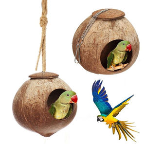 Casa de pájaro de coco de diseño personalizado, Nido de Pájaro de coco, carcasa de coco para pájaros con escalera colgante en Vietnam - Product Image 1