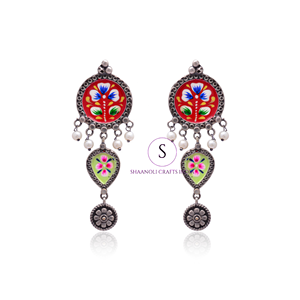 Boucles d'oreilles peintes à la main en émail artisanal traditionnel indien pour femmes bijoux en laiton de mariage pour femmes et filles Jhumkaas - Product Image 1