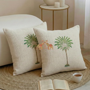 Fundas de Cojín Decorativas de Lujo con Estampado de Palmeras para Sofá, Fundas de Cojín Cuadradas Hechas a Mano Personalizadas - Product Image 5