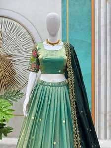 Nuevo lanzamiento Top Trending & Más vendido Totalmente cosido Espacio suave Seda Bordado Lehenga Hermosa blusa cosida - Product Image 3