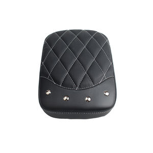 Cojín de asiento de almohada de cuero negro personalizado para Honda Yamaha Bobber <span class=keywords><strong>Chopper</strong></span> Sportster conductor delantero motocicleta cojín respaldos - Product Image 4