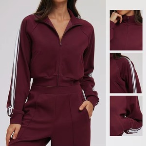 Chándal Ligero con Cremallera para Mujer en Tallas Personalizadas, el Mejor Material con Capucha, Tinte Liso para la Temporada de Invierno - Product Image 6