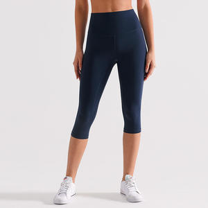 Leggings Capri para mujer, diseño de Control de barriga, tela elástica de 4 vías, pantalones transpirables que absorben la humedad, perfectos para deportes y gimnasio - Product Image 5