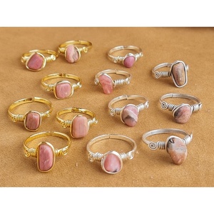 Anillos Ajustables de Moda Chapados en Oro y Plata con Piedra Rosa Natural, Listos para Reventa - Product Image 1