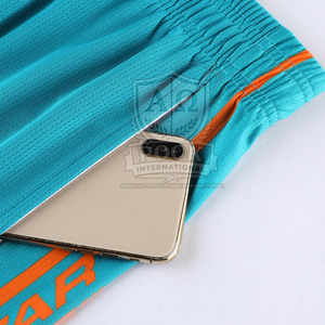 ชุดบาสเก็ตบอลคุณภาพสูง น้ำหนักเบา ดีไซน์ยอดเยี่ยม โลโก้สั่งทำได้ ชุดกีฬากลางแจ้ง วัสดุโพลีเอสเตอร์ ปี 2026 - Product Image 3