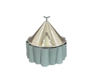Pot chaud doré opulent pour les mariages et les événements conçu pour garder les aliments au chaud et améliorer la décoration de la table du dîner - Product Image 3