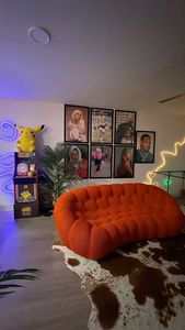 โซฟาดีไซน์เนอร์ทรงโค้งรังผึ้งสีสันสดใสสไตล์โมเดิร์นหรูหราสำหรับห้องนั่งเล่น - Product Image 2