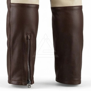 Pantalon en cuir classique pour motards, avec protections pour les genoux, poches latérales et fermetures éclair robustes pour la conduite à moto - Product Image 5