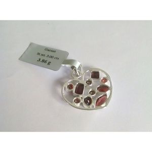 Colgante de Plata de Ley 925 Hecho a Mano con Gemas Shah y Granate Natural Engastado, Amuleto Religioso para Mujer - Product Image 3
