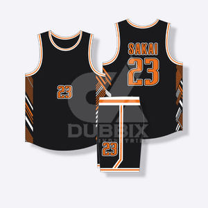 Maillot de basket-ball personnalisé de haute qualité, 100% polyester, vêtements de sport respirants, ensembles à manches courtes avec motif de lettres de logo sur le devant - Product Image 2