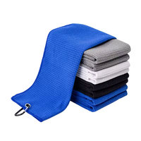 Serviette de golf gaufrée pour une gestion avancée de l'humidité, pour garder les mains sèches et les grips adhérents pendant les tours