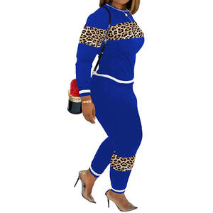 Ensemble de survêtement pour femme, tendance 2026, en molleton de coton doux de haute qualité, coupe ajustée, coupe décontractée, personnalisable, style streetwear - Product Image 2