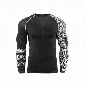 Équipement de sport de qualité supérieure unisexe Rash Guard respirant et personnalisé pour BJJ et MMA - Product Image 1