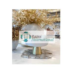 Bol à pied rond de forme organique Bol de fantaisie le plus design Nouveau design Décoration Bols de service de luxe de meilleure qualité pour la nourriture - Product Image 1