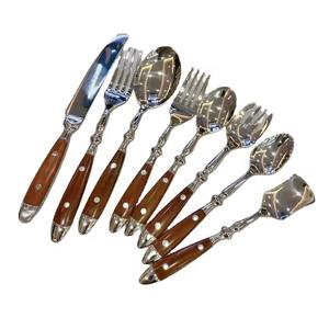 Ensemble de couverts en acier inoxydable argenté de designer avec manche noir pour table à manger, cuisine et réception - Product Image 5