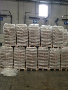 Granulés de bois de sapin et de pin blanc de qualité supérieure, forme bâton, 0,5 % de cendres, 4600 J par calorie, densité 600-800 kg/m³ - Product Image 6
