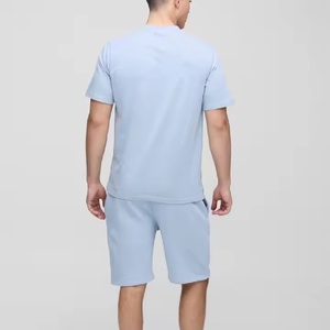 La mejor ropa casual para hombre, conjunto de camisa y pantalones cortos de dos piezas, ropa de calle, chándal para hombre con logotipo serigrafiado personalizado - Product Image 3