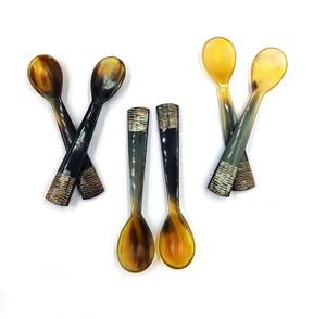 Ensemble de couverts en corne de style italien, facile à nettoyer, ensemble de cuillères personnalisées, fourchette et spatule en corne véritable pour hôtels et restaurants - Product Image 3