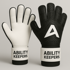 Gants de gardien de but professionnels sur mesure cuir et latex confortables de haute qualité pour une utilisation en extérieur - Product Image 1