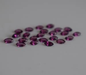 Rodolita Rosa natural Granate Marquesa Corte 2,5x5mm Facetado-Rodolita Rosa suelta Granate Marquesa Corte Piedra preciosa suelta - Product Image 3