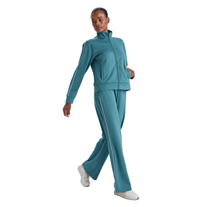 Chándales Deportivos de Poliéster Estampados de Invierno para Mujer, Ajustados, con Capucha, de Primera Calidad, Diseño Personalizado, Compra al por Mayor - Product Image 3