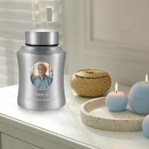 Foto personalizada pequeñas urnas de cremación para cenizas humanas urna de recuerdo imagen de acero inoxidable Mini urnas personalizadas para plata humana - Product Image 6