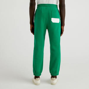 Fabriqué en usine hommes 300 GSM polaire Jogging pantalons de survêtement vert uni Style décontracté pantalon bas quantité minimale de commande à vendre - Product Image 2