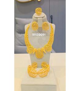 Ensemble de bijoux en diamant plaqué or royal pour femmes, y compris collier boucles d'oreilles bague pour cadeau de fête de mariage Inde - Product Image 1