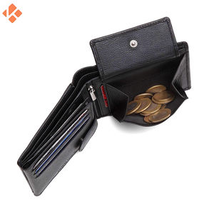 กระเป๋าสตางค์หนัง PU สำหรับผู้ชายสีทึบแบบเปิดปิดมีซับในทำจากโพลีเอสเตอร์ - Product Image 4