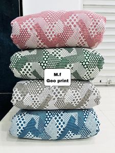 100 Rayon Viscose Spandex Tecido Digital Print Challis para Garment Descarga para Ternos das Meninas Camisas Casamentos - Product Image 2
